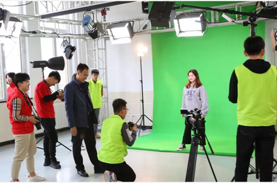 山东省城市服务技师学院文化与创意系 专业摄像及制作服务，赋能创意与传播